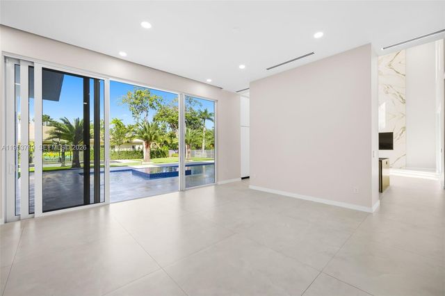 7301 SW 173rd Street, Palmetto Bay, FL 33157