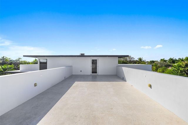 7301 SW 173rd Street, Palmetto Bay, FL 33157