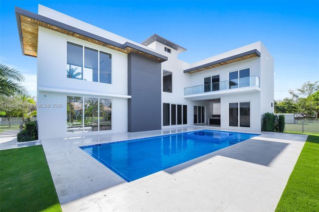 7301 SW 173rd Street, Palmetto Bay, FL 33157
