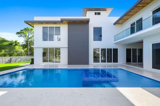 7301 SW 173rd Street, Palmetto Bay, FL 33157