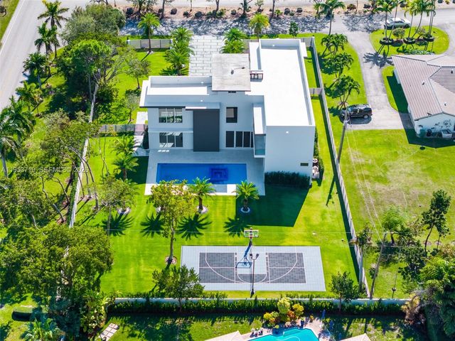 7301 SW 173rd Street, Palmetto Bay, FL 33157