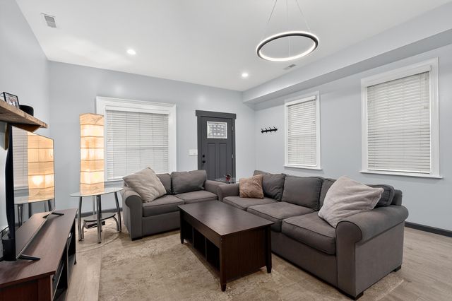 522 7th Avenue, Dayton, KY 41074