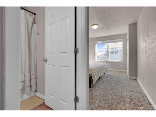450 Stardust Ct, Dacono, CO 80514