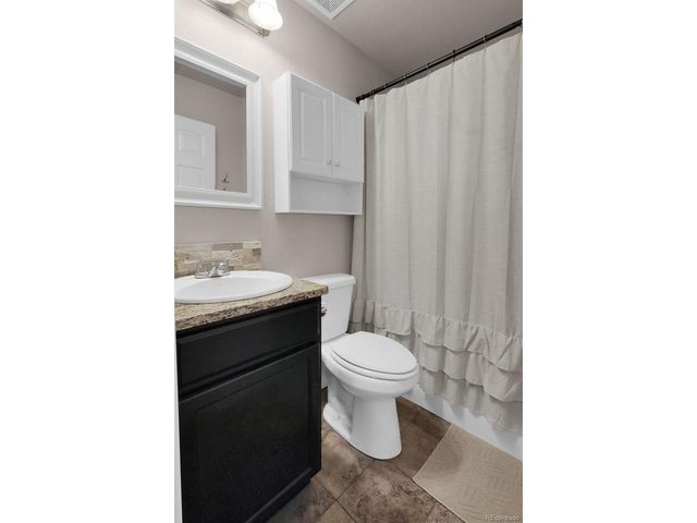 450 Stardust Ct, Dacono, CO 80514