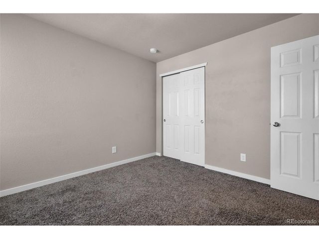 450 Stardust Ct, Dacono, CO 80514
