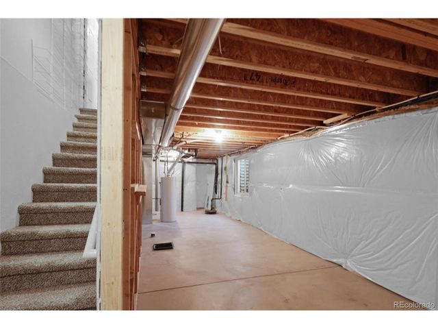 450 Stardust Ct, Dacono, CO 80514