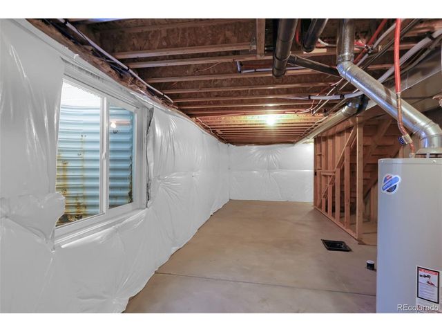 450 Stardust Ct, Dacono, CO 80514