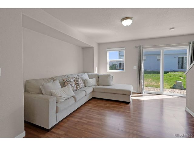 450 Stardust Ct, Dacono, CO 80514