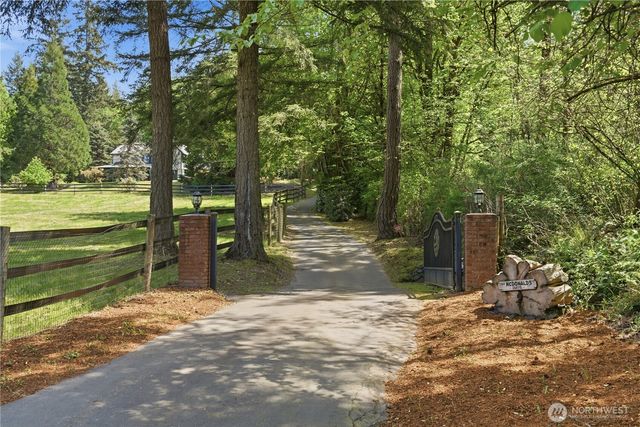15257 Bandix Road SE, Olalla, WA 98359