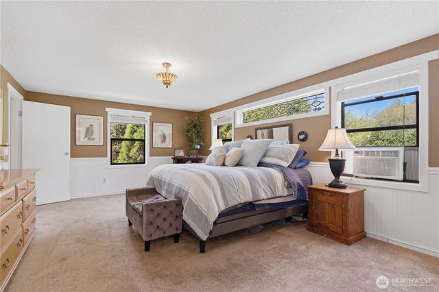 15257 Bandix Road SE, Olalla, WA 98359