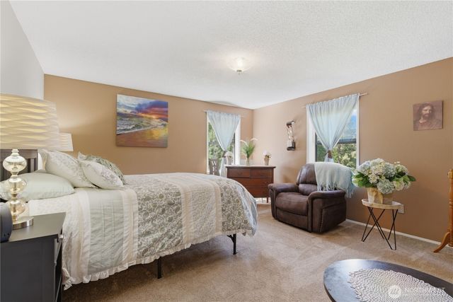 15257 Bandix Road SE, Olalla, WA 98359