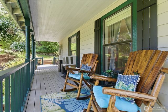 15257 Bandix Road SE, Olalla, WA 98359