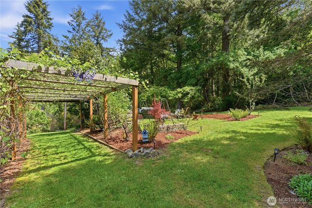 15257 Bandix Road SE, Olalla, WA 98359