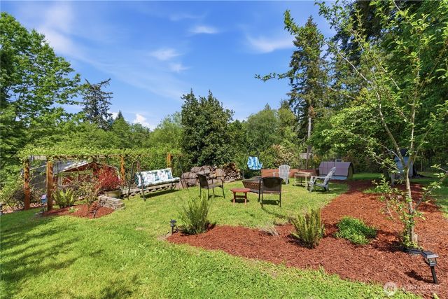 15257 Bandix Road SE, Olalla, WA 98359