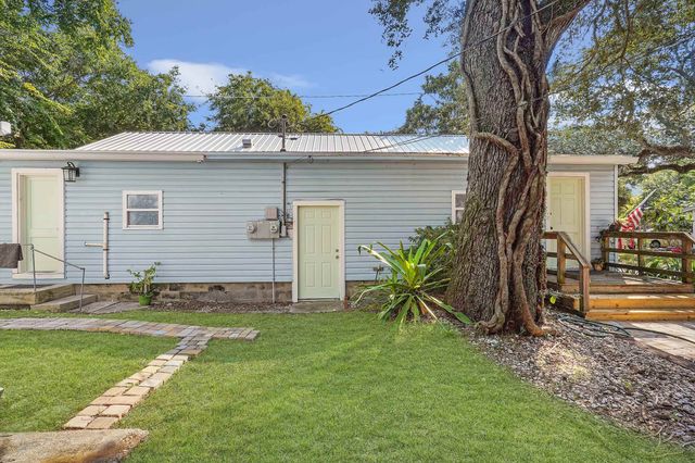 50 Magnolia Dr 50 A, 50 B, 48, St Augustine, FL 32080