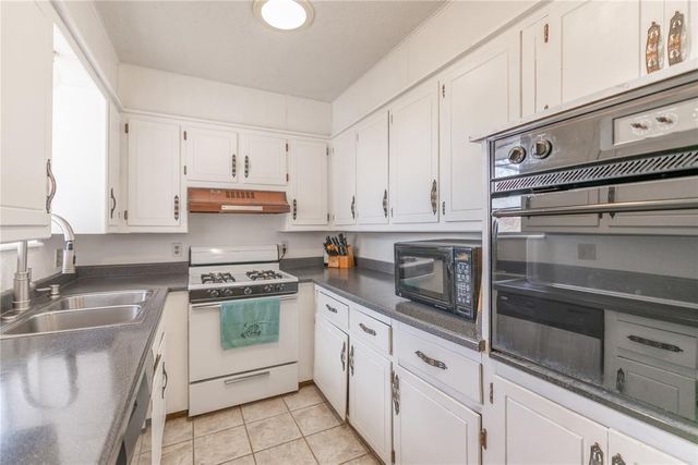 5932 NW 62nd Terrace, Oklahoma City, OK 73122