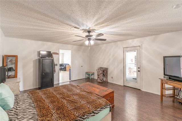 5932 NW 62nd Terrace, Oklahoma City, OK 73122