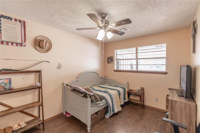 5932 NW 62nd Terrace, Oklahoma City, OK 73122