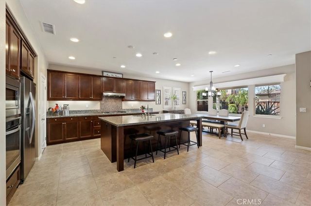 27881 Seneca Court, Menifee, CA 92585