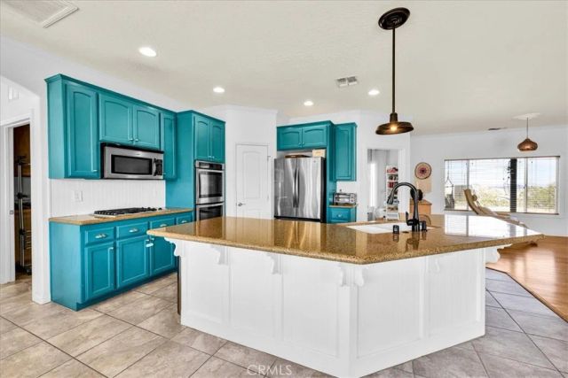 61481 Latham Trail, Joshua Tree, CA 92252