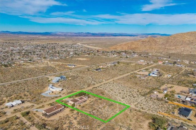 61481 Latham Trail, Joshua Tree, CA 92252