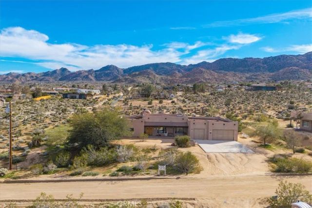 61481 Latham Trail, Joshua Tree, CA 92252