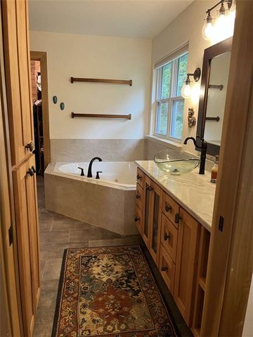 27 Stucky Lane, Bella Vista, AR 72715