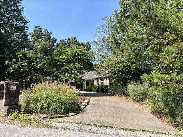 27 Stucky Lane, Bella Vista, AR 72715
