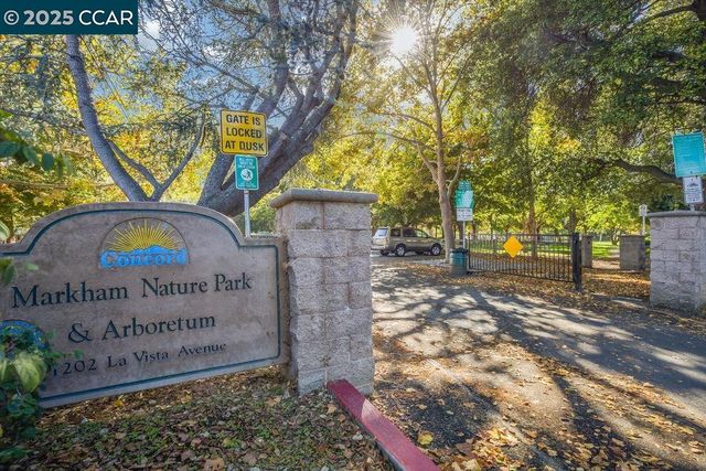 1221 McEwing Ct, Concord, CA 94521