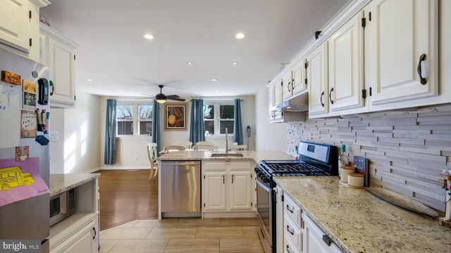 3637 E CROWN AVE, Philadelphia, PA 19114