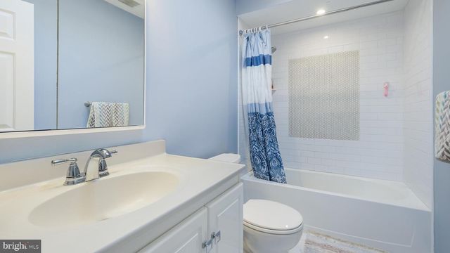 3637 E CROWN AVE, Philadelphia, PA 19114