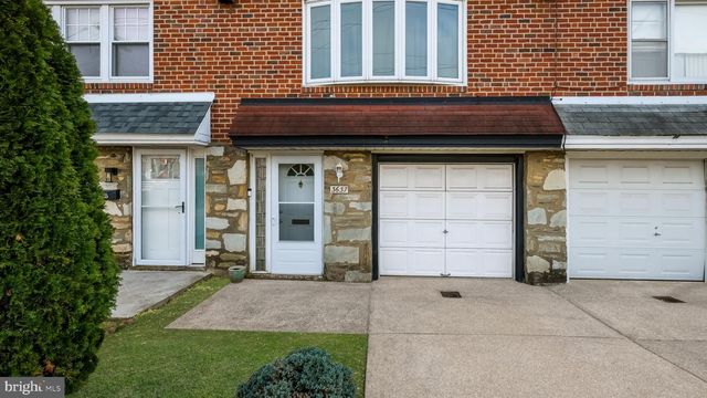 3637 E CROWN AVE, Philadelphia, PA 19114