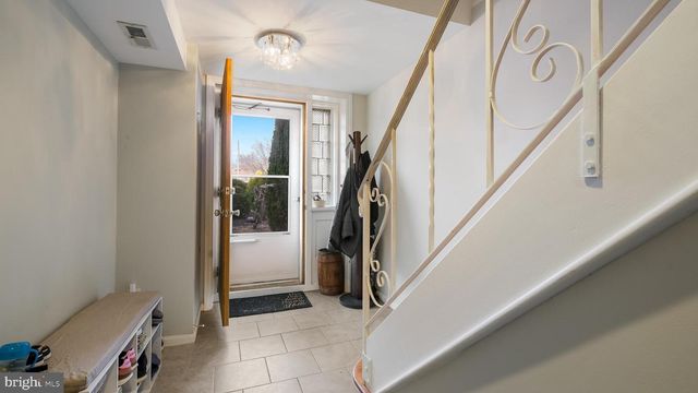 3637 E CROWN AVE, Philadelphia, PA 19114