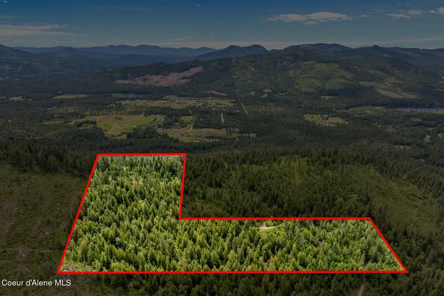 912 Otts RD, Sagle, ID 83860