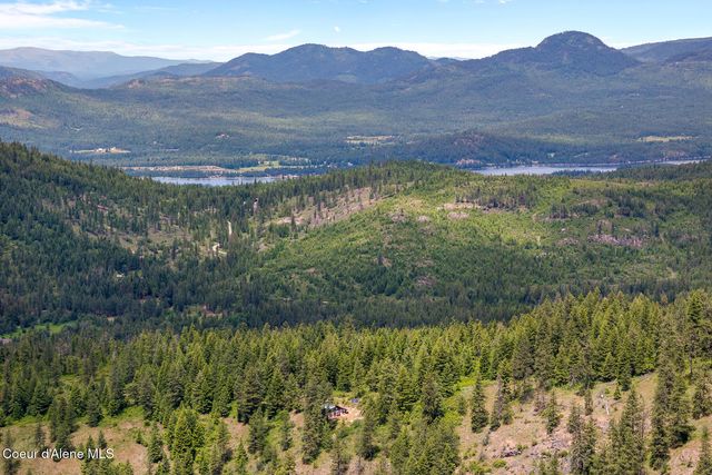912 Otts RD, Sagle, ID 83860