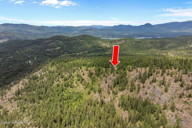 912 Otts RD, Sagle, ID 83860