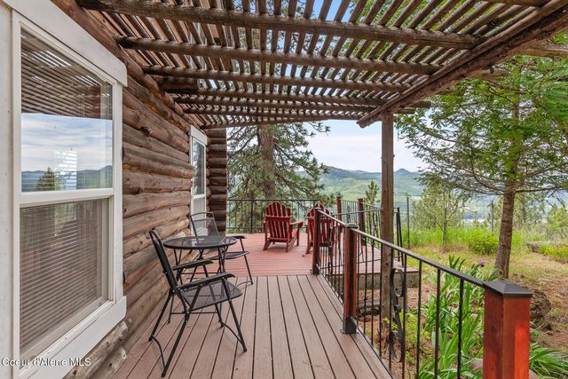 912 Otts RD, Sagle, ID 83860