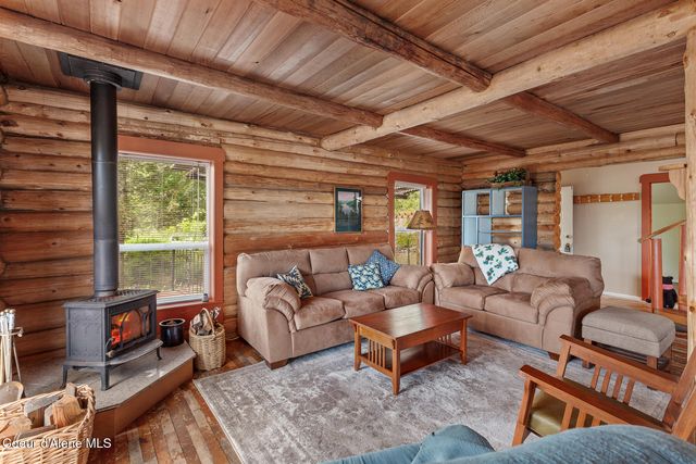 912 Otts RD, Sagle, ID 83860