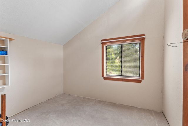912 Otts RD, Sagle, ID 83860