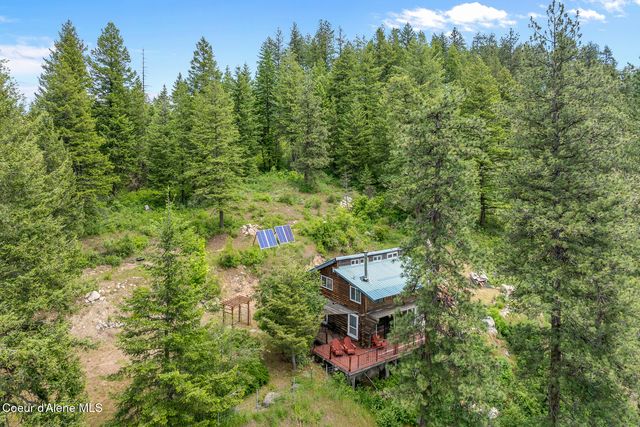 912 Otts RD, Sagle, ID 83860