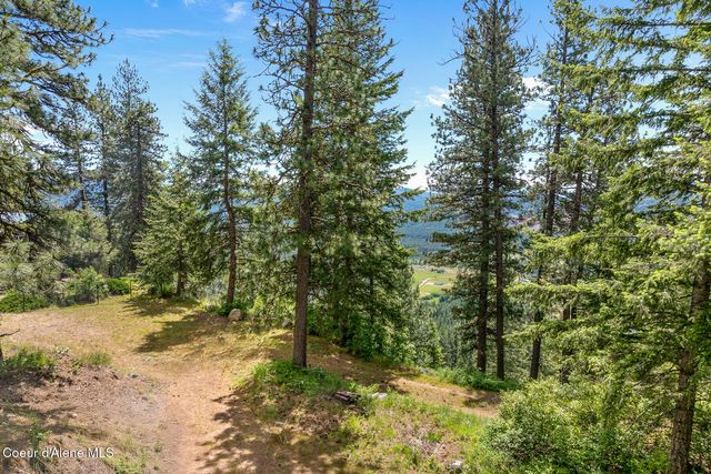 912 Otts RD, Sagle, ID 83860