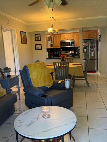 9716 Hammocks Boulevard 101, Miami, FL 33196