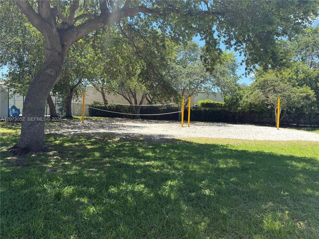 9716 Hammocks Boulevard 101, Miami, FL 33196