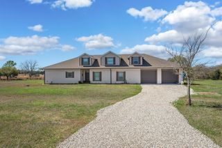 1461 VZCR 4607, Ben Wheeler, TX 75754