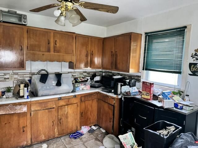5026 N 60th STREET, Milwaukee, WI 53218