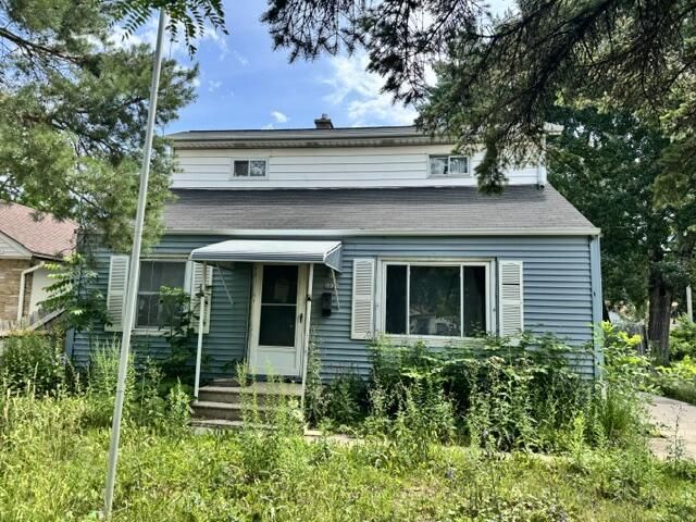 5026 N 60th STREET, Milwaukee, WI 53218