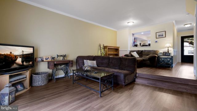 885 ANDOVER PL, Warminster, PA 18974