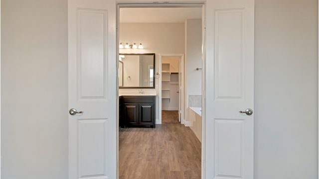 15137 RAM ROCK Drive, Fort Worth, TX 76008