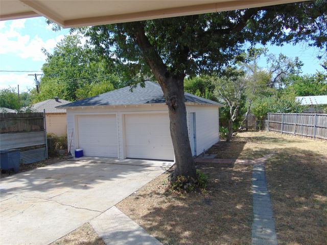 10135 San Juan Avenue, Dallas, TX 75228