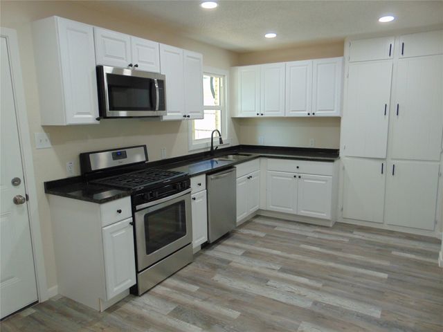 10135 San Juan Avenue, Dallas, TX 75228